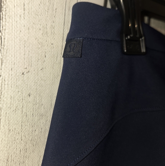 Lululemon Smooth Fit Pull-On Mid-Rise Pant 6 Womens Navy Stretch LW5BGZSX80418 - Picture 3 of 8